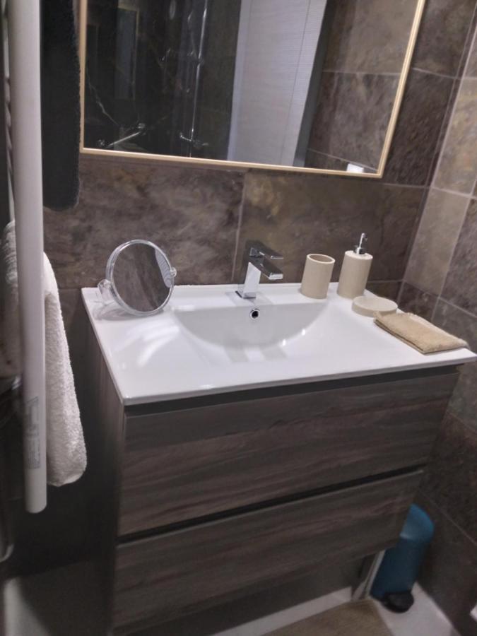 Le Spot 577 Bed and Breakfast La Ciotat Exteriör bild